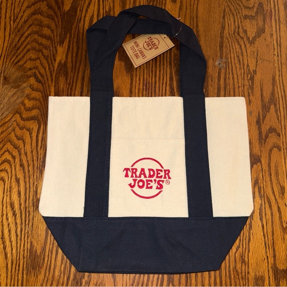 Trader Joe's Mini Canvas Tote Bag Set Of 4 Red Blue Green Yellow New - Picture 6 of 8